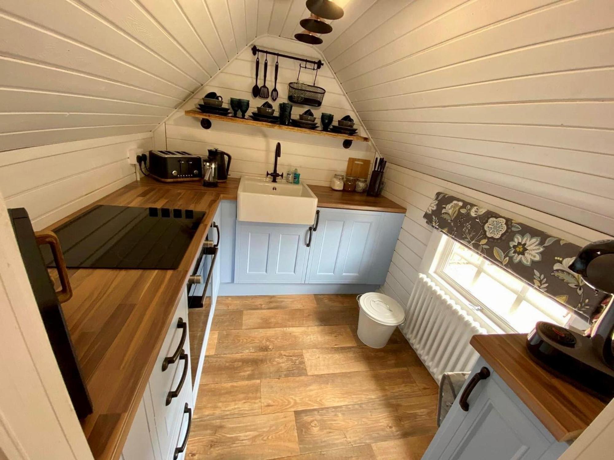 Ein Trysor Cudd Cabin Pont Sticill Exterior foto